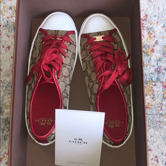 coach empire outline signature c sneakers